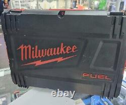 Milwaukee M18FPP2A3-502X Power Tool Kit 2-18V-5Ah Redlithium Batteries 2 Pce